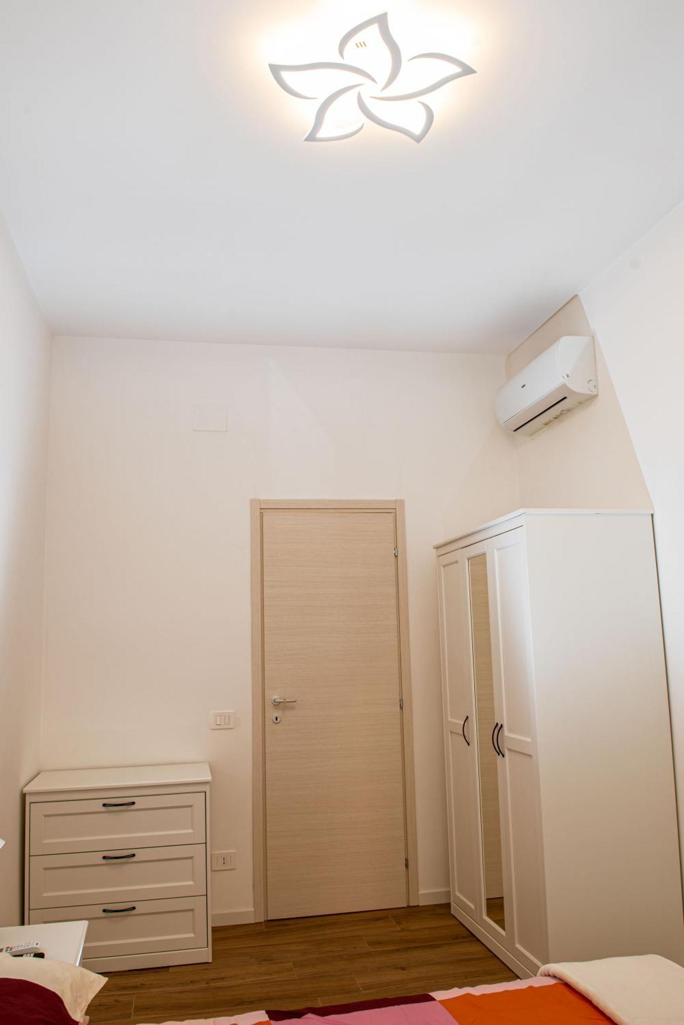 Locazioni Ostiense - Joy House Daire Roma Dış mekan fotoğraf